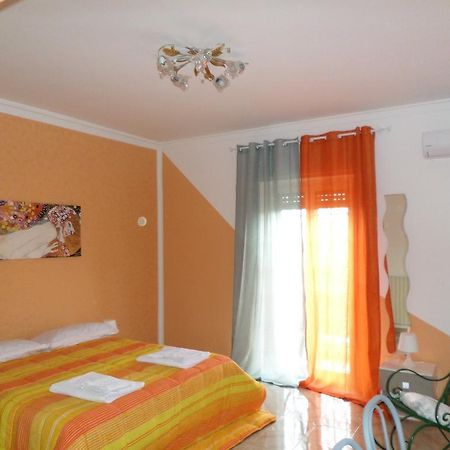 B&B Villino Lory Марино Номер фото