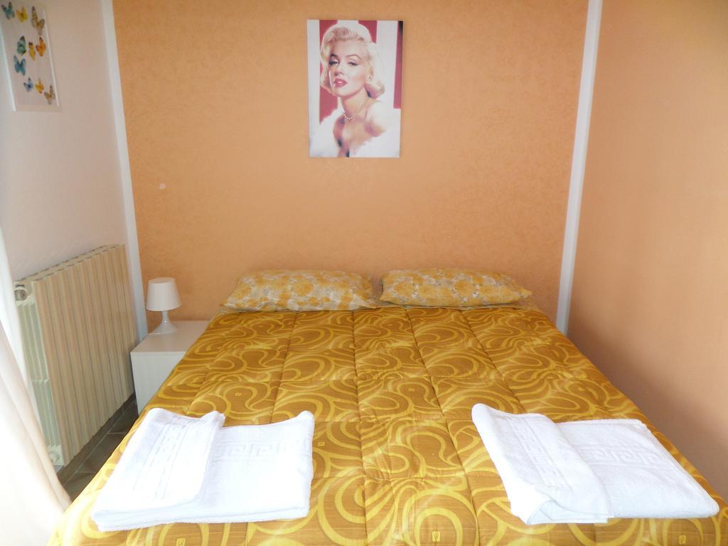 B&B Villino Lory Марино Номер фото